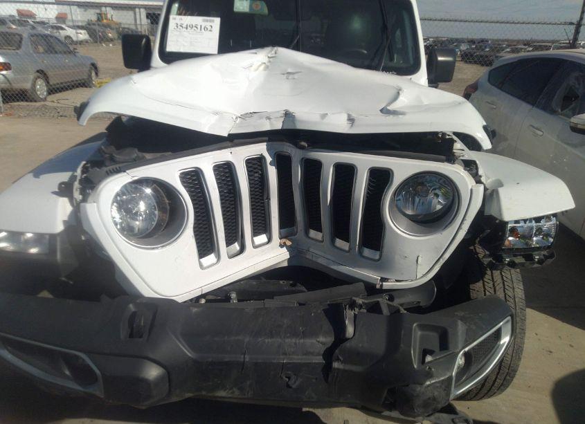 Photo 6 of 2018 Jeep Wrangler UNLIMITED SAHARA 4X4 (VIN 1C4HJXEN2JW295808)