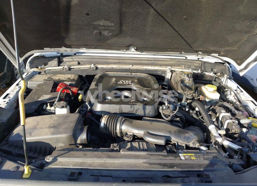 Photo 10 of 2020 Jeep Wrangler UNLIMITED SAHARA 4X4 (VIN 1C4HJXEN2LW267929)