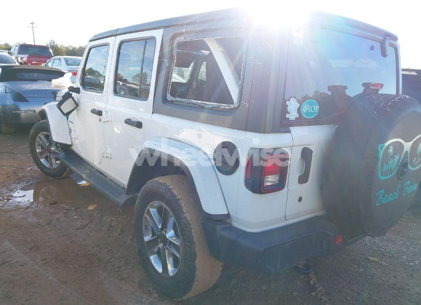 Photo 3 of 2020 Jeep Wrangler UNLIMITED SAHARA 4X4 (VIN 1C4HJXEN2LW267929)