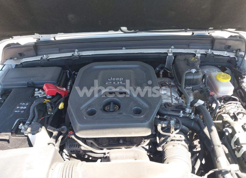 Photo 10 of 2021 Jeep Wrangler UNLIMITED SAHARA ALTITUDE 4X4 (VIN 1C4HJXEN2MW528137)