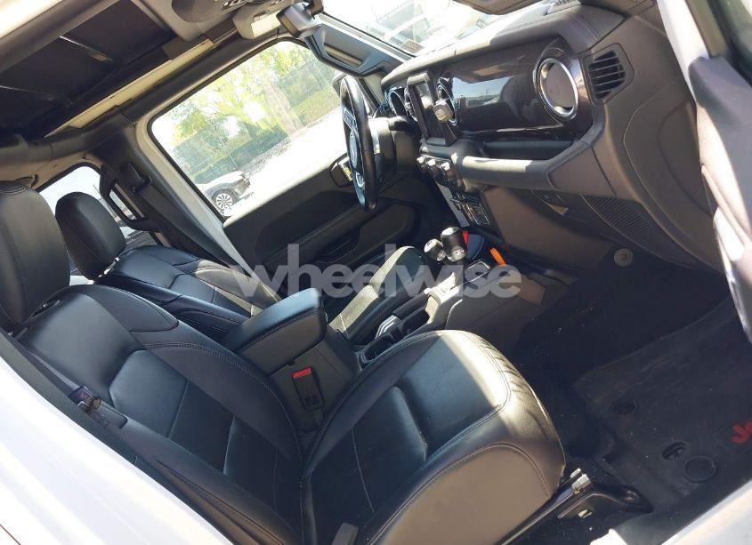 Photo 5 of 2021 Jeep Wrangler UNLIMITED SAHARA ALTITUDE 4X4 (VIN 1C4HJXEN2MW528137)