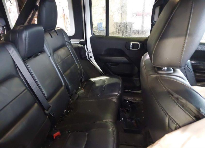 Photo 8 of 2021 Jeep Wrangler UNLIMITED SAHARA 4X4 (VIN 1C4HJXEN2MW704359)