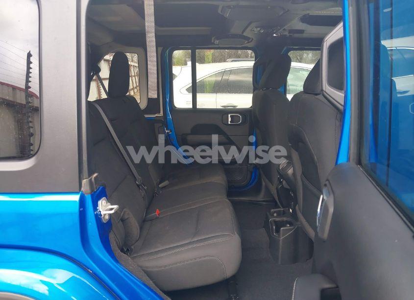 Photo 8 of 2021 Jeep Wrangler UNLIMITED SAHARA 4X4 (VIN 1C4HJXEN2MW783709)