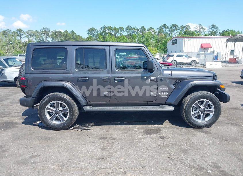 Photo 13 of 2022 Jeep Wrangler UNLIMITED SAHARA 4X4 (VIN 1C4HJXEN2NW194502)