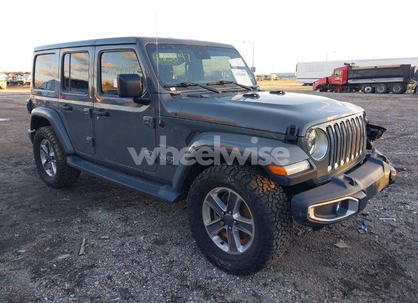 2019 Jeep Wrangler UNLIMITED SAHARA 4X4 (VIN 1C4HJXEN3KW512168) main photo