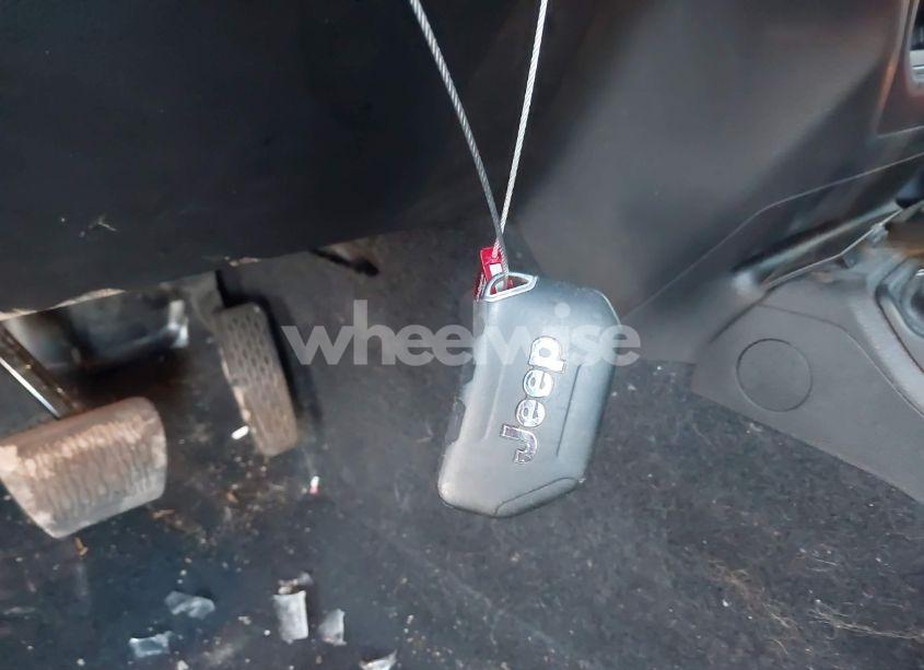 Photo 11 of 2019 Jeep Wrangler UNLIMITED SAHARA 4X4 (VIN 1C4HJXEN3KW512168)