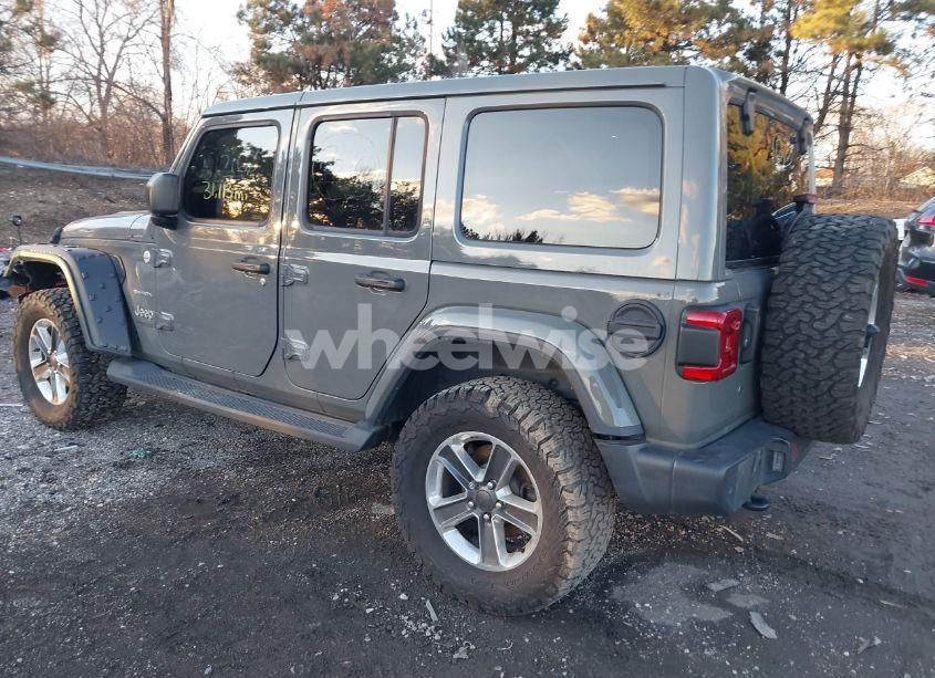 Photo 3 of 2019 Jeep Wrangler UNLIMITED SAHARA 4X4 (VIN 1C4HJXEN3KW512168)