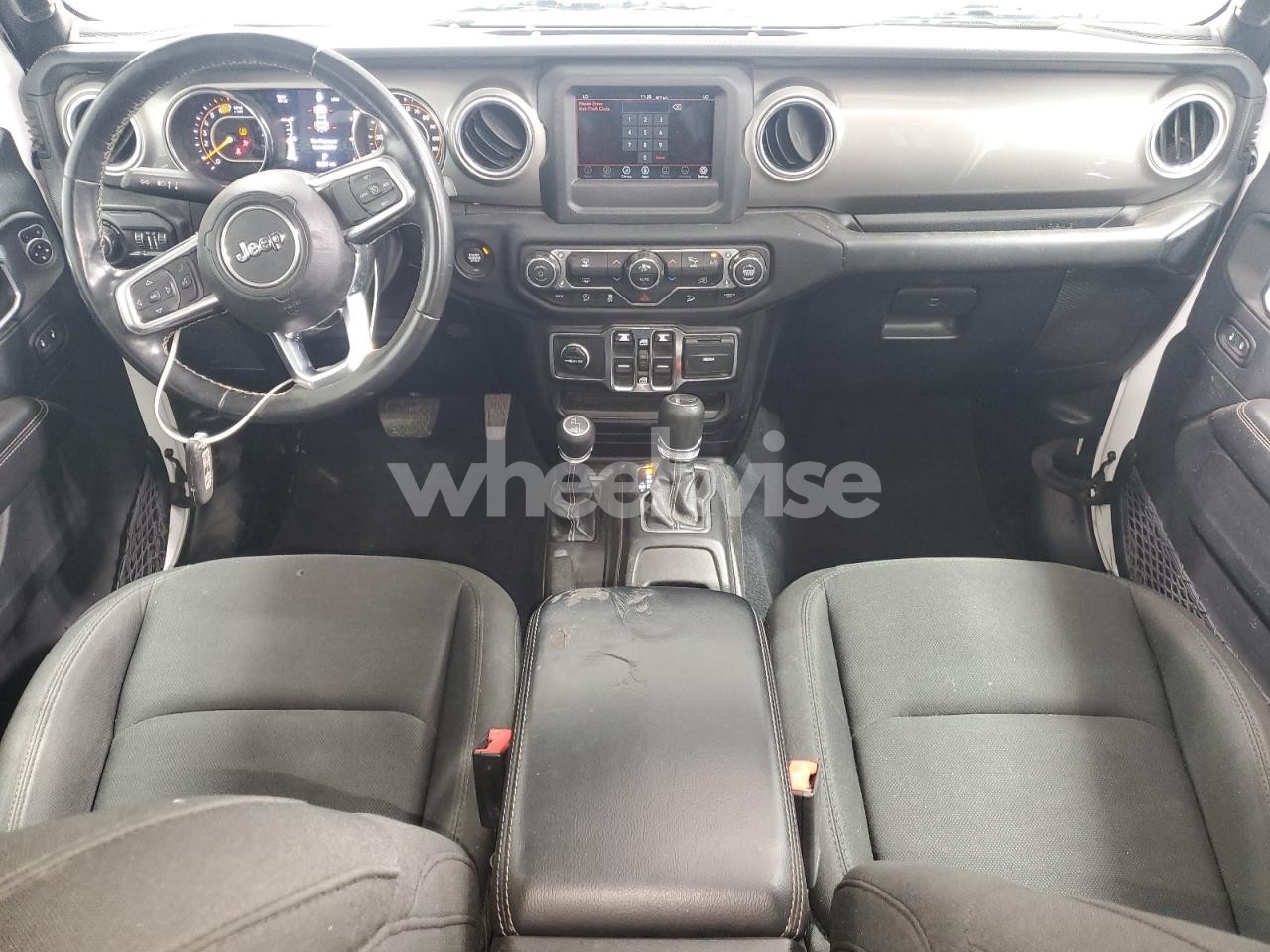 Photo 8 of 2019 JEEP WRANGLER UNLIMITED SAHARA (VIN 1C4HJXEN3KW527950)