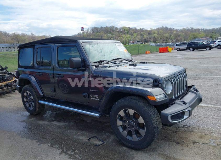 Photo 14 of 2019 Jeep Wrangler UNLIMITED SAHARA ALTITUDE 4X4 (VIN 1C4HJXEN3KW622167)