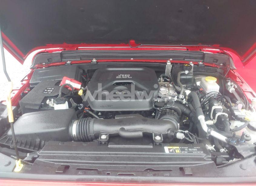 Photo 10 of 2020 Jeep Wrangler UNLIMITED SAHARA 4X4 (VIN 1C4HJXEN3LW232316)