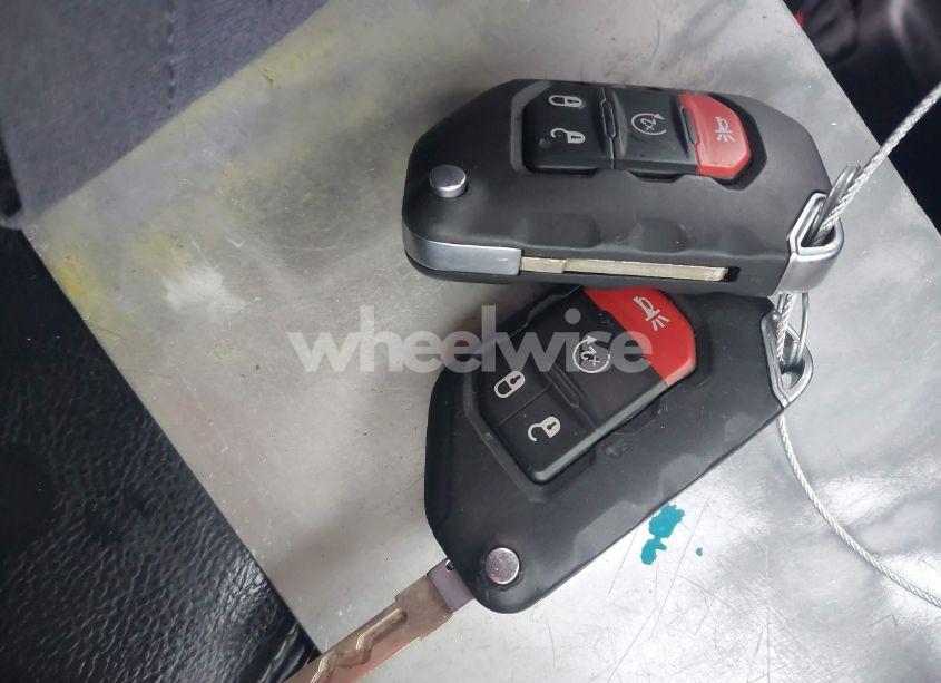 Photo 11 of 2020 Jeep Wrangler UNLIMITED SAHARA 4X4 (VIN 1C4HJXEN3LW232316)