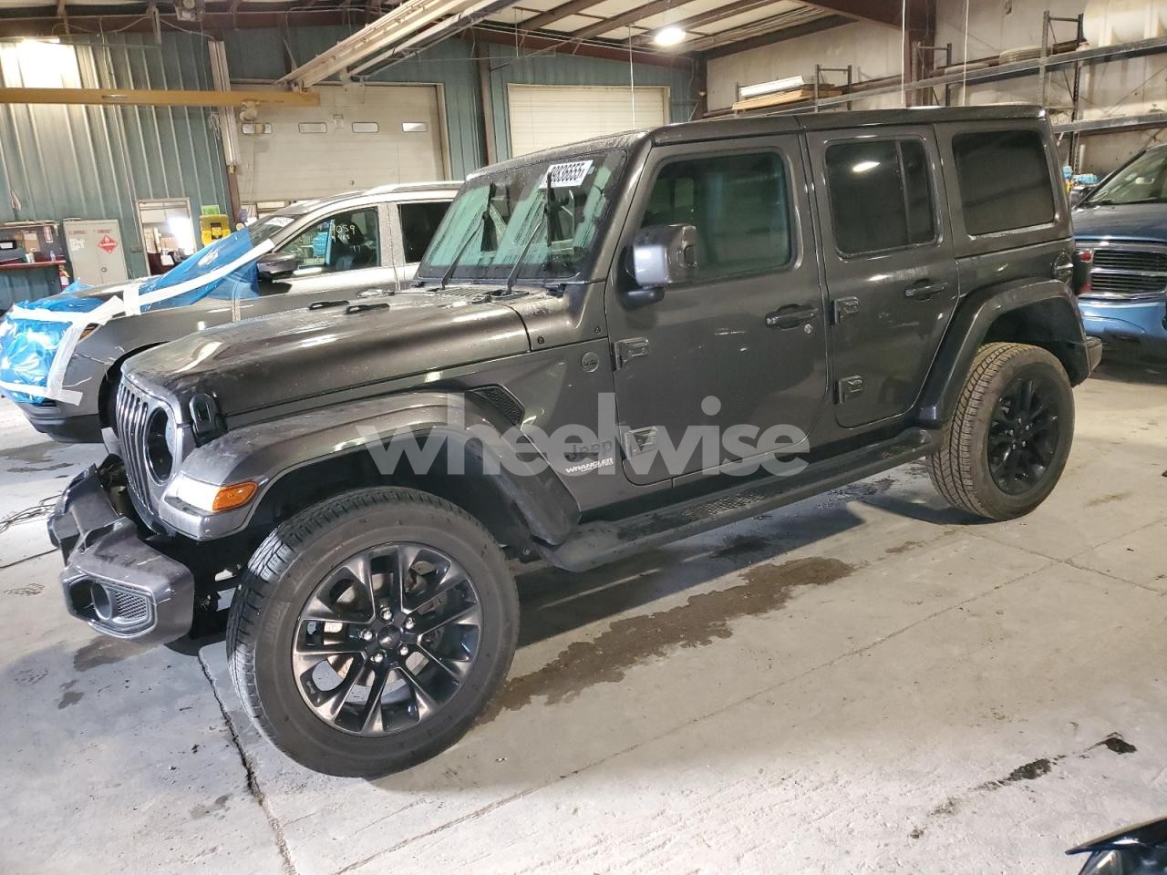 2020 JEEP WRANGLER UNLIMITED SAHARA (VIN 1C4HJXEN3LW344016) main photo