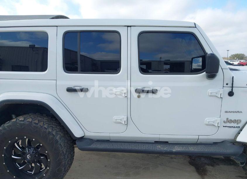 Photo 13 of 2021 Jeep Wrangler UNLIMITED SAHARA 4X4 (VIN 1C4HJXEN3MW717895)