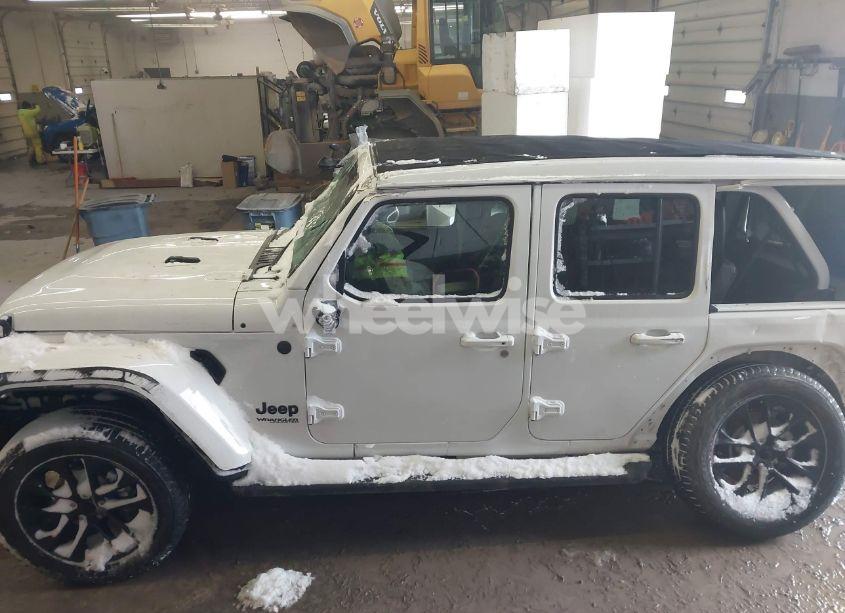 Photo 15 of 2022 Jeep Wrangler UNLIMITED HIGH ALTITUDE 4X4 (VIN 1C4HJXEN3NW222744)