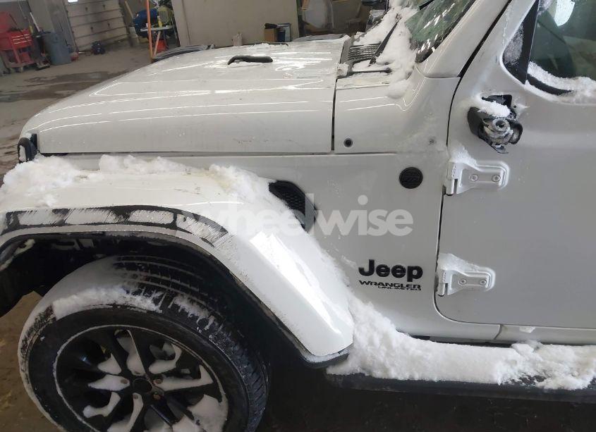 Photo 18 of 2022 Jeep Wrangler UNLIMITED HIGH ALTITUDE 4X4 (VIN 1C4HJXEN3NW222744)