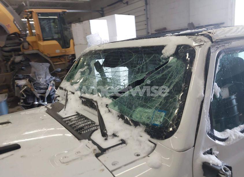 Photo 19 of 2022 Jeep Wrangler UNLIMITED HIGH ALTITUDE 4X4 (VIN 1C4HJXEN3NW222744)