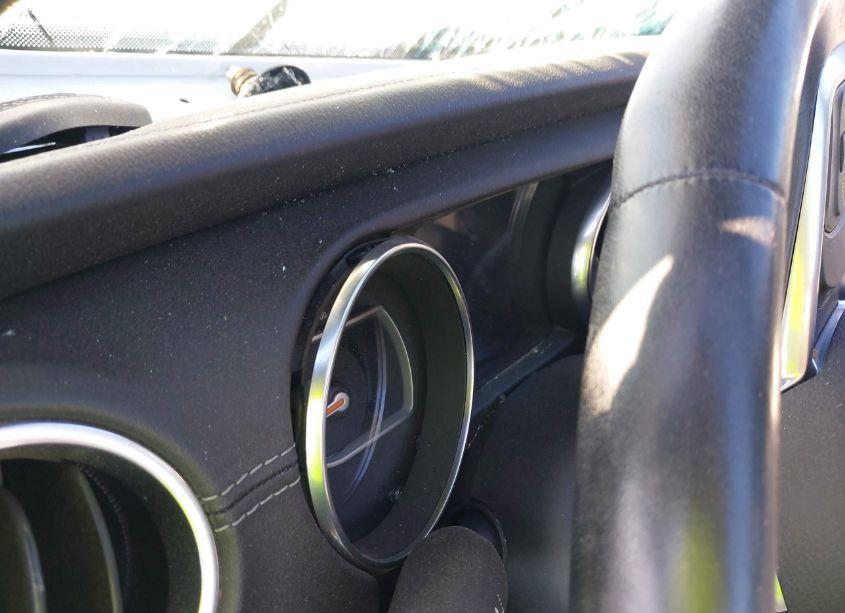 Photo 7 of 2019 Jeep Wrangler UNLIMITED SAHARA 4X4 (VIN 1C4HJXEN4KW526077)