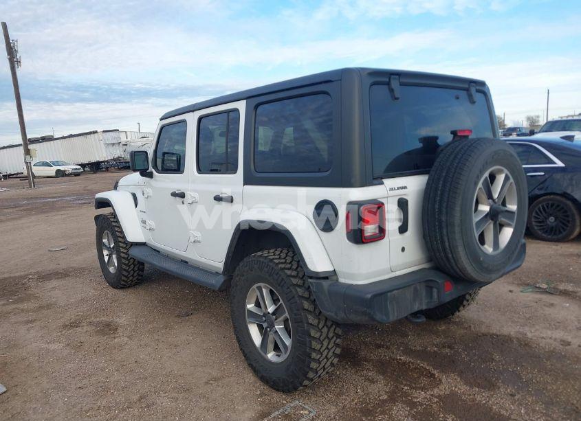 Photo 3 of 2019 Jeep Wrangler UNLIMITED SAHARA 4X4 (VIN 1C4HJXEN4KW592063)