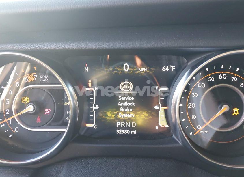 Photo 7 of 2020 Jeep Wrangler UNLIMITED SAHARA 4X4 (VIN 1C4HJXEN4LW157514)