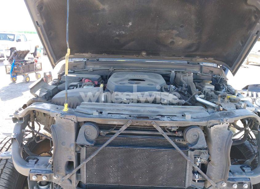 Photo 10 of 2020 Jeep Wrangler UNLIMITED SAHARA 4X4 (VIN 1C4HJXEN4LW310263)