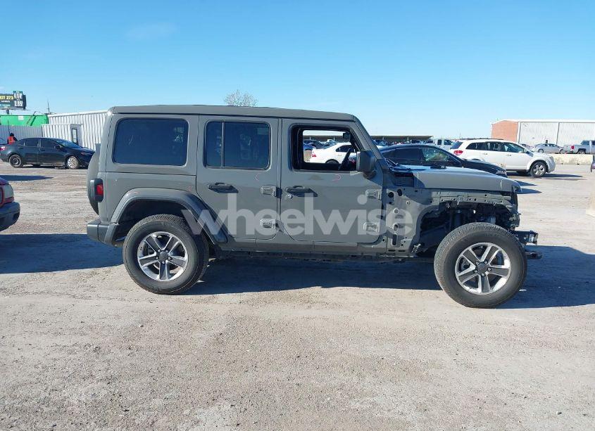 Photo 14 of 2020 Jeep Wrangler UNLIMITED SAHARA 4X4 (VIN 1C4HJXEN4LW310263)