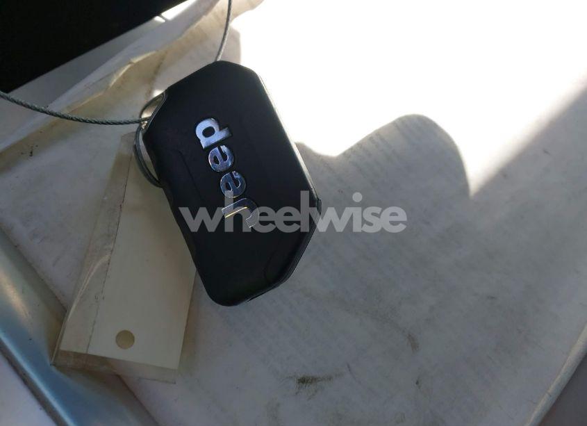 Photo 11 of 2020 Jeep Wrangler UNLIMITED SAHARA ALTITUDE 4X4 (VIN 1C4HJXEN4LW330867)