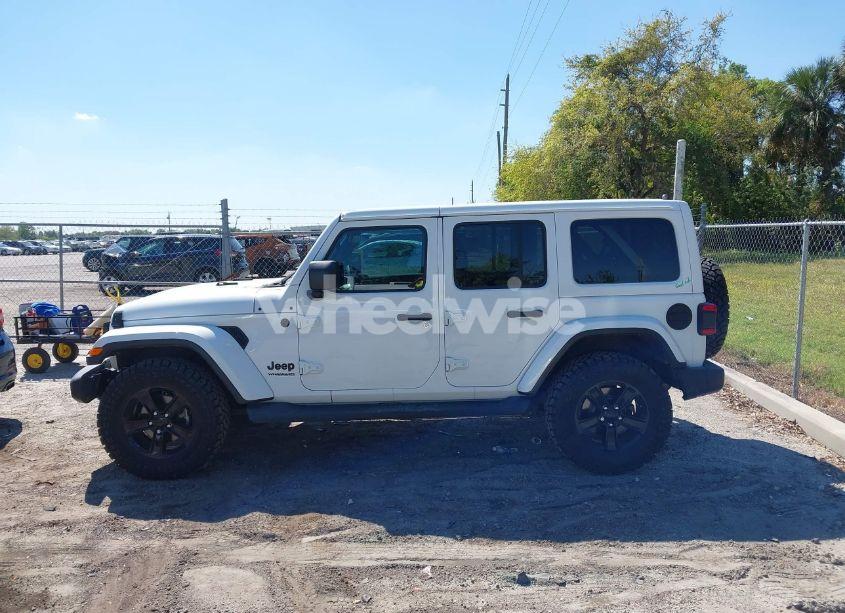 Photo 14 of 2020 Jeep Wrangler UNLIMITED SAHARA ALTITUDE 4X4 (VIN 1C4HJXEN4LW330867)