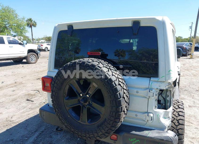 Photo 16 of 2020 Jeep Wrangler UNLIMITED SAHARA ALTITUDE 4X4 (VIN 1C4HJXEN4LW330867)