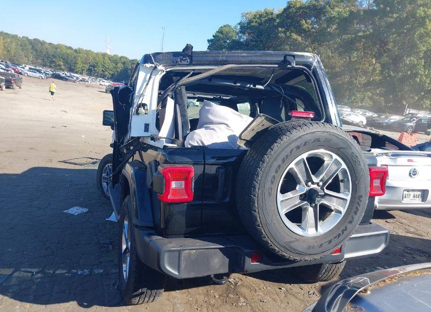 Photo 15 of 2022 Jeep Wrangler UNLIMITED SAHARA 4X4 (VIN 1C4HJXEN4NW262475)