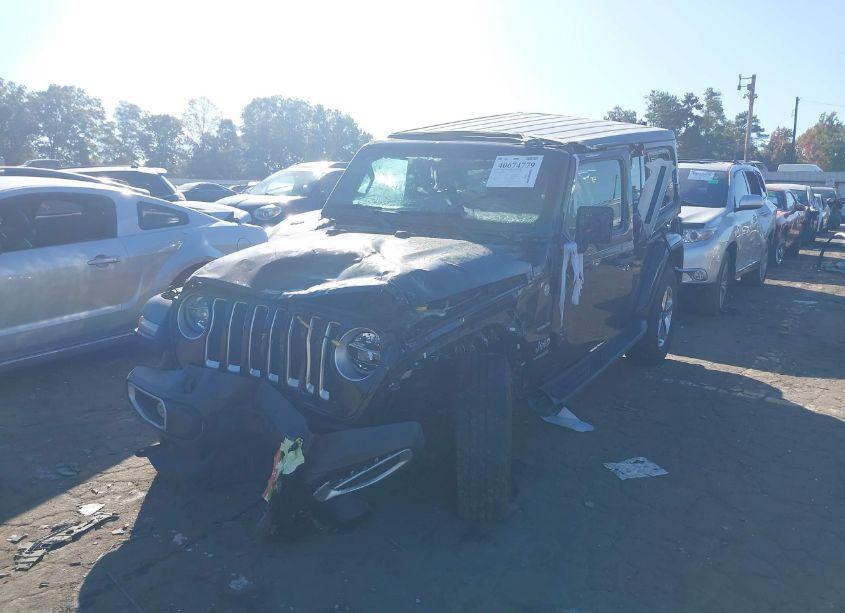 Photo 2 of 2022 Jeep Wrangler UNLIMITED SAHARA 4X4 (VIN 1C4HJXEN4NW262475)