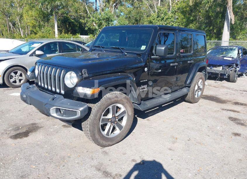 Photo 2 of 2018 Jeep Wrangler UNLIMITED SAHARA 4X4 (VIN 1C4HJXEN5JW211982)