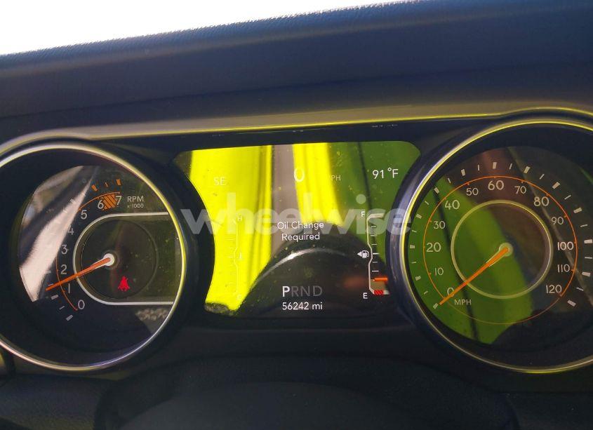 Photo 7 of 2018 Jeep Wrangler UNLIMITED SAHARA 4X4 (VIN 1C4HJXEN5JW211982)