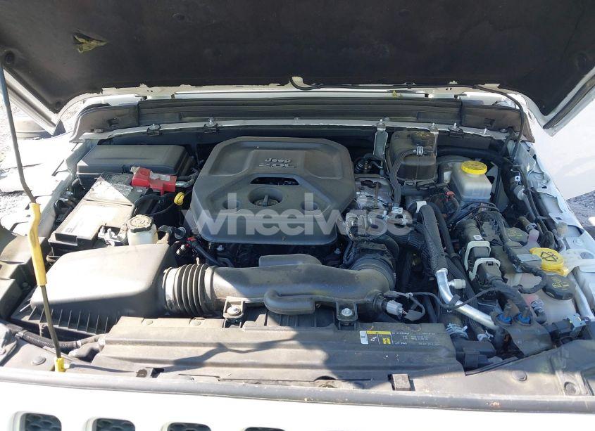 Photo 10 of 2019 Jeep Wrangler UNLIMITED SAHARA 4X4 (VIN 1C4HJXEN5KW509806)