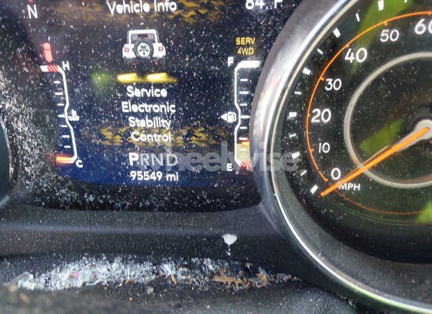 Photo 16 of 2019 Jeep Wrangler UNLIMITED SAHARA 4X4 (VIN 1C4HJXEN5KW509806)