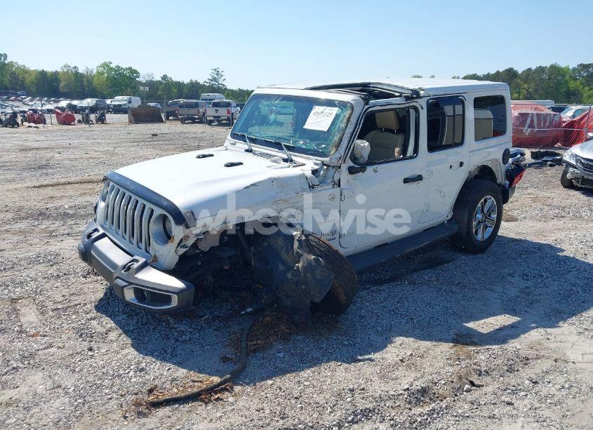 Photo 2 of 2019 Jeep Wrangler UNLIMITED SAHARA 4X4 (VIN 1C4HJXEN5KW509806)
