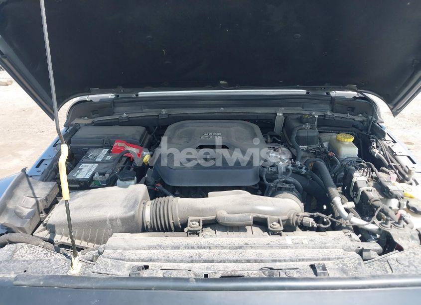 Photo 10 of 2019 Jeep Wrangler UNLIMITED SAHARA 4X4 (VIN 1C4HJXEN5KW542403)