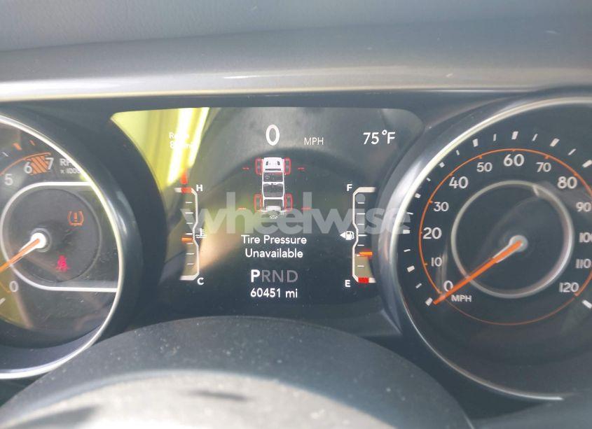 Photo 7 of 2019 Jeep Wrangler UNLIMITED SAHARA 4X4 (VIN 1C4HJXEN5KW542403)