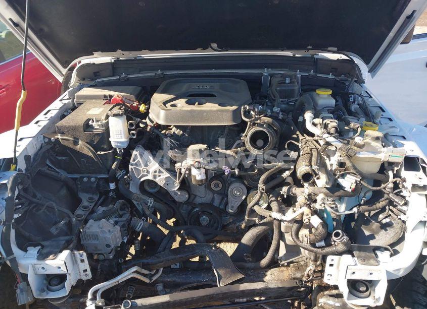 Photo 10 of 2020 Jeep Wrangler UNLIMITED SAHARA 4X4 (VIN 1C4HJXEN5LW194815)