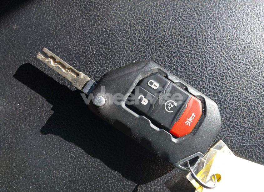 Photo 11 of 2020 Jeep Wrangler UNLIMITED SAHARA 4X4 (VIN 1C4HJXEN5LW194815)