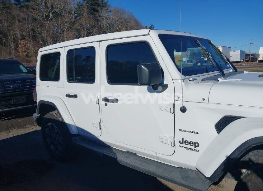 Photo 14 of 2020 Jeep Wrangler UNLIMITED SAHARA 4X4 (VIN 1C4HJXEN5LW194815)