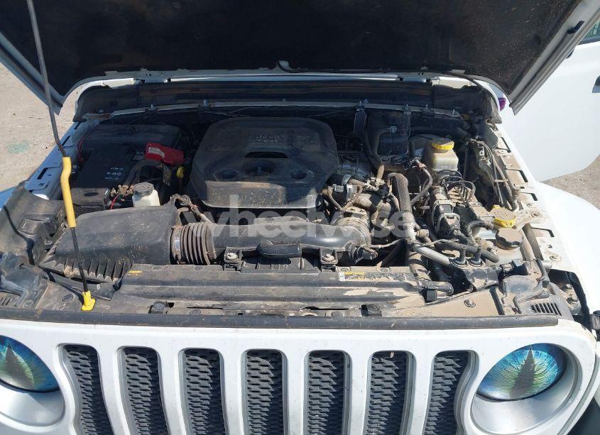 Photo 10 of 2021 Jeep Wrangler UNLIMITED SAHARA 4X4 (VIN 1C4HJXEN5MW544607)