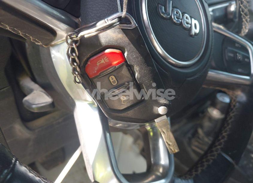 Photo 11 of 2021 Jeep Wrangler UNLIMITED SAHARA 4X4 (VIN 1C4HJXEN5MW544607)