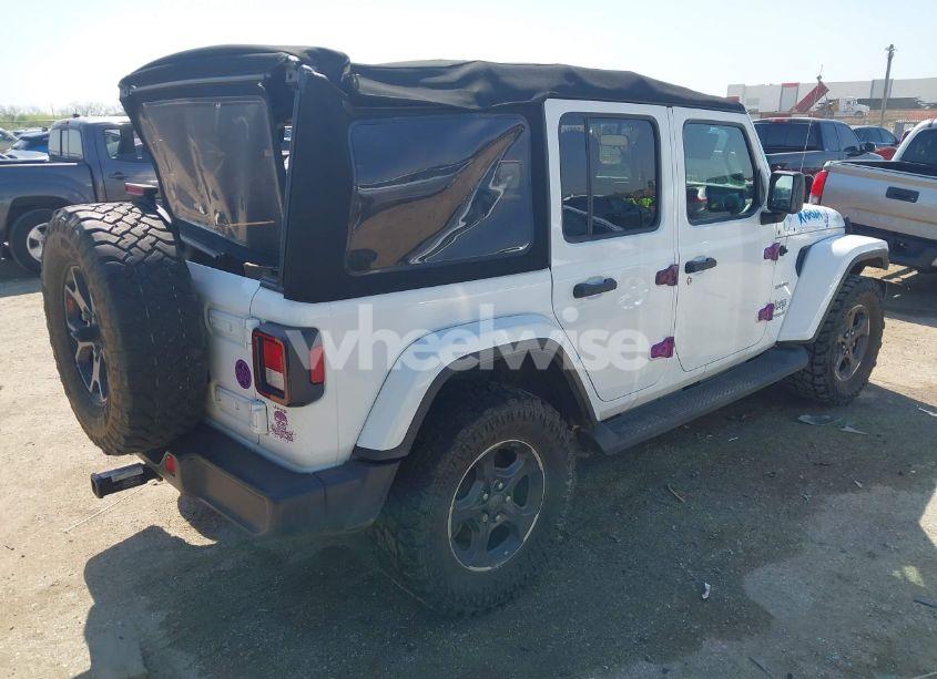 Photo 4 of 2021 Jeep Wrangler UNLIMITED SAHARA 4X4 (VIN 1C4HJXEN5MW544607)