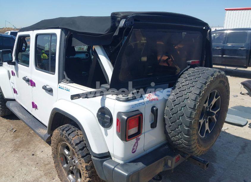 Photo 6 of 2021 Jeep Wrangler UNLIMITED SAHARA 4X4 (VIN 1C4HJXEN5MW544607)