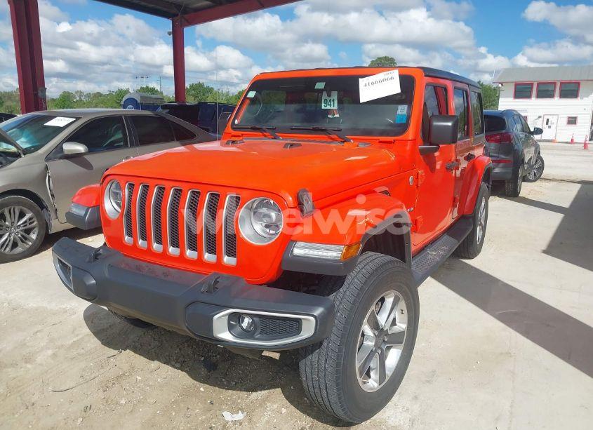 Photo 2 of 2018 Jeep Wrangler UNLIMITED SAHARA 4X4 (VIN 1C4HJXEN6JW249611)