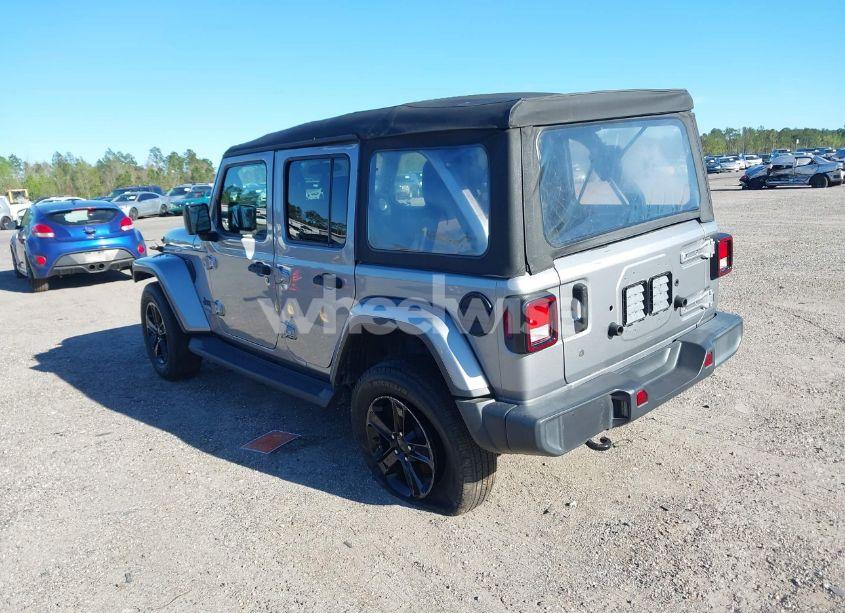Photo 3 of 2020 Jeep Wrangler UNLIMITED SAHARA ALTITUDE 4X4 (VIN 1C4HJXEN6LW210682)