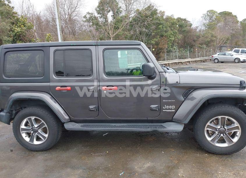 Photo 13 of 2020 Jeep Wrangler UNLIMITED SAHARA 4X4 (VIN 1C4HJXEN6LW256805)