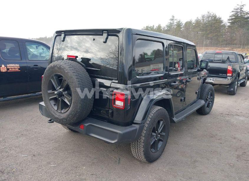Photo 4 of 2022 Jeep Wrangler UNLIMITED SAHARA ALTITUDE 4X4 (VIN 1C4HJXEN6NW121231)