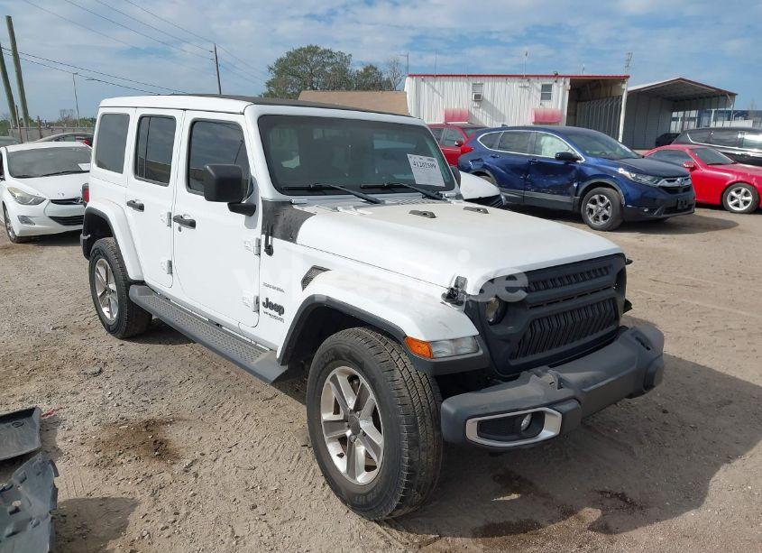 2020 Jeep Wrangler UNLIMITED SAHARA 4X4 (VIN 1C4HJXEN7LW104869) main photo