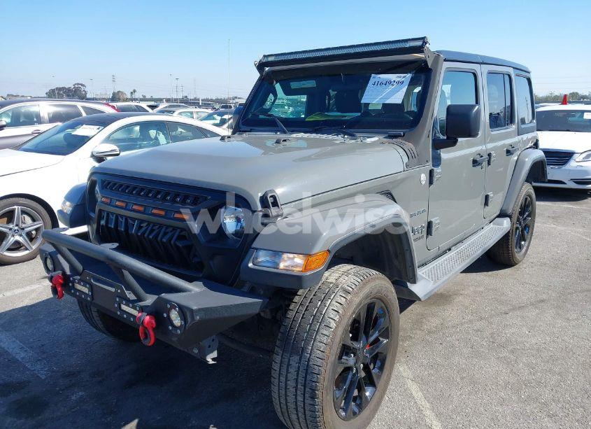 Photo 2 of 2020 Jeep Wrangler UNLIMITED SAHARA 4X4 (VIN 1C4HJXEN7LW114639)